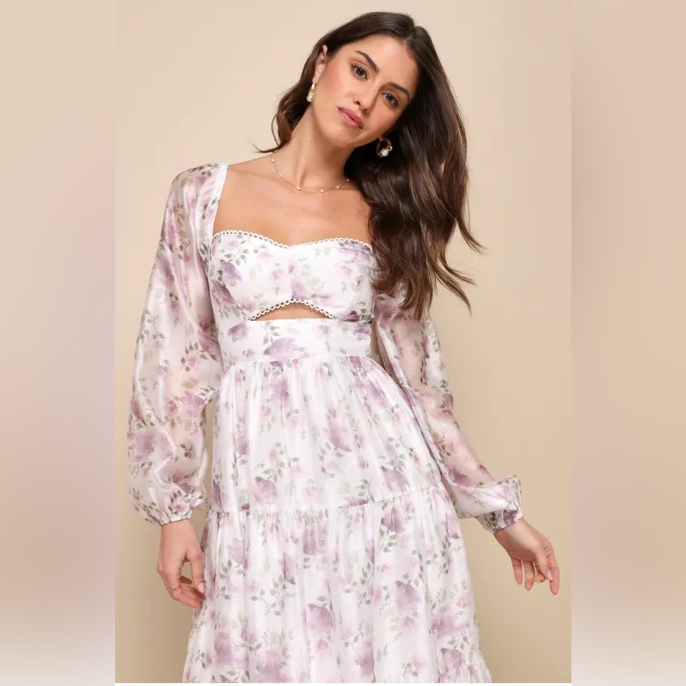 Lulu's Lavender Floral Maxi Dress - Picture 3 of 7